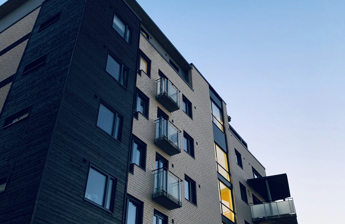 Modern 2 bed apartment near Sandton CBD, Sandton