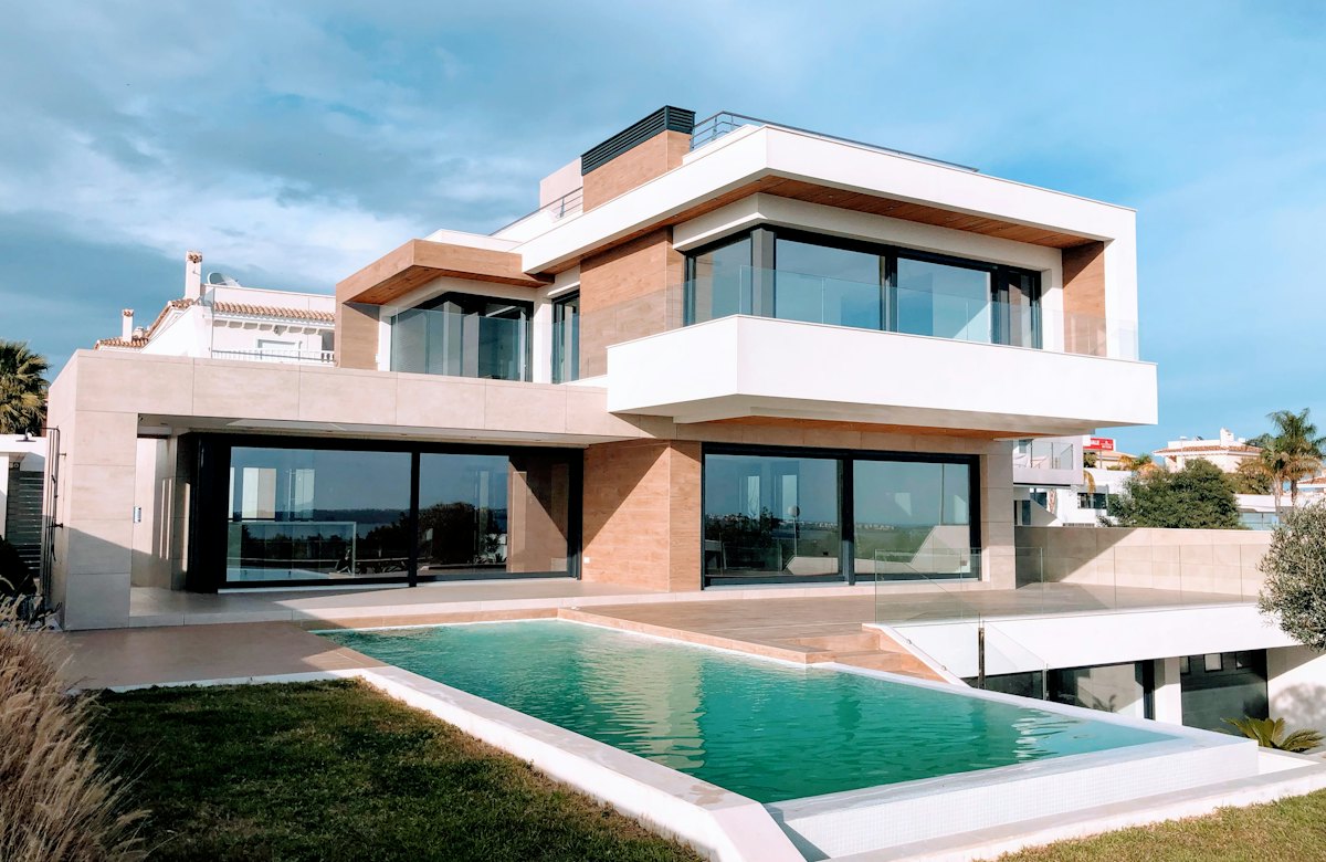 Sea-view family home on the Atlantic seaboard, Camps Bay